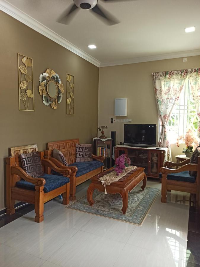Darney'S Homestay Kg Bangau Tanjung Temerloh Eksteriør billede